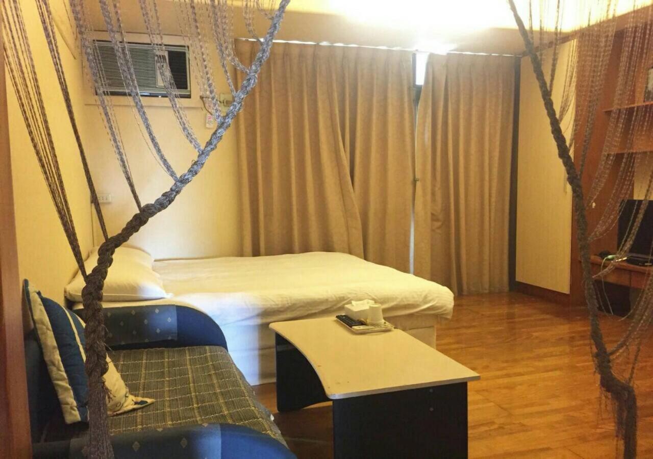 逢甲nu House Apartment Taichung Exterior photo